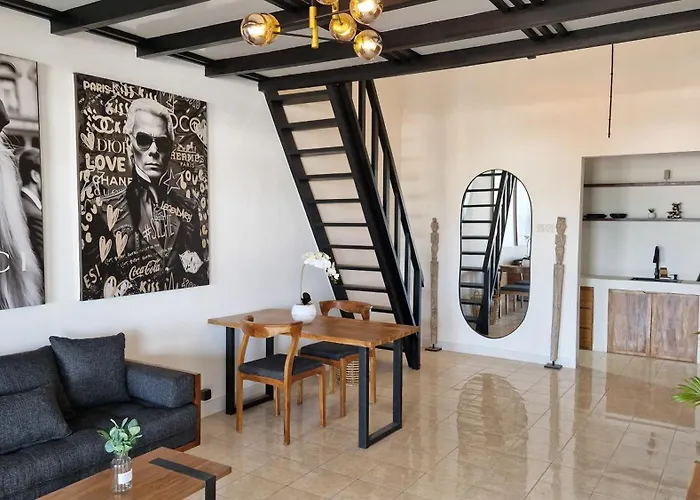 Nice Place To Stay - Rooftop Apartments